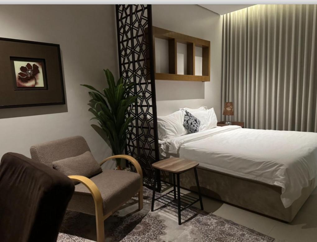 استديو غرفة وحمام راقية ودورة مياه - B&B Riad