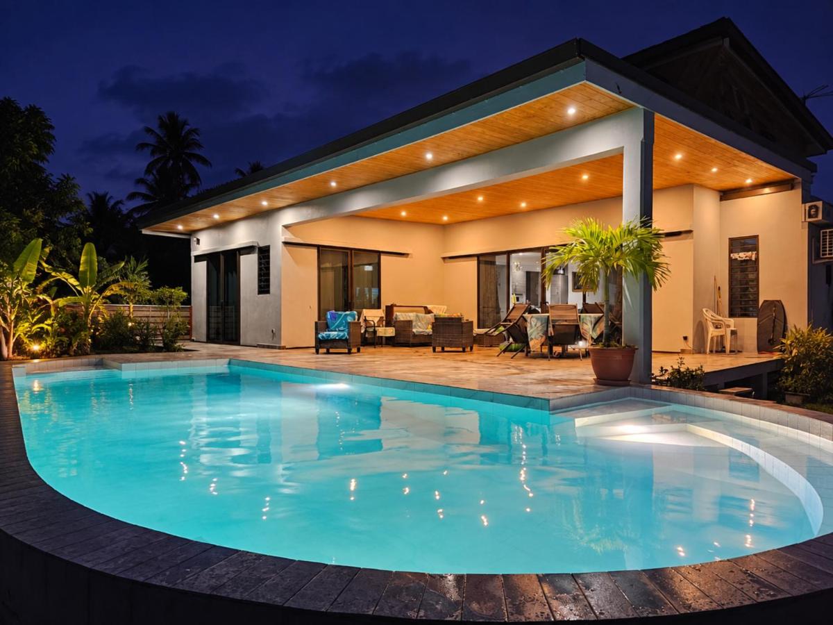 Moorea - TevaHine Pool Lodge - B&B Temae
