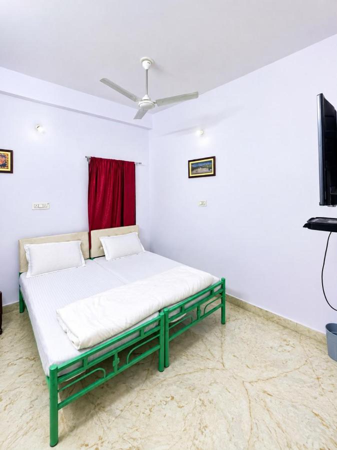 Shree ji paying guest house - B&B Udaipur