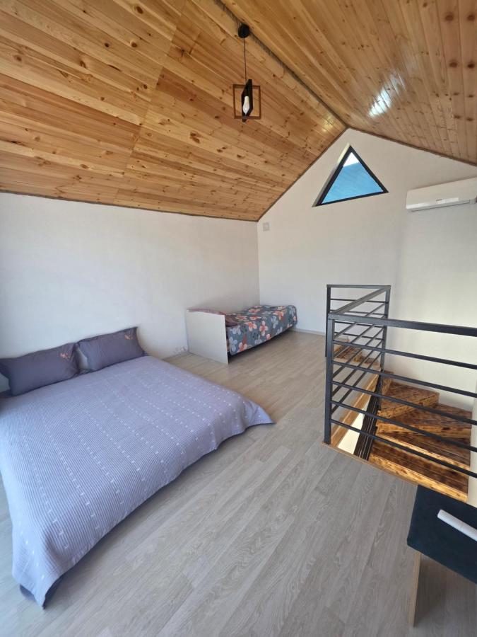 Барнхаус - B&B Bosteri