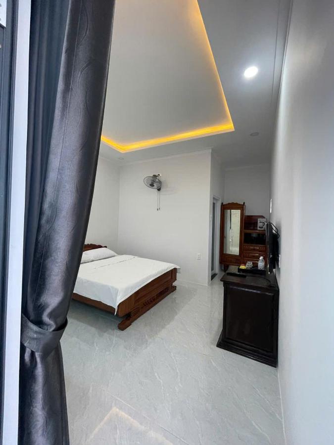Hồng Lam - Bed and Breakfast Suối Vinh