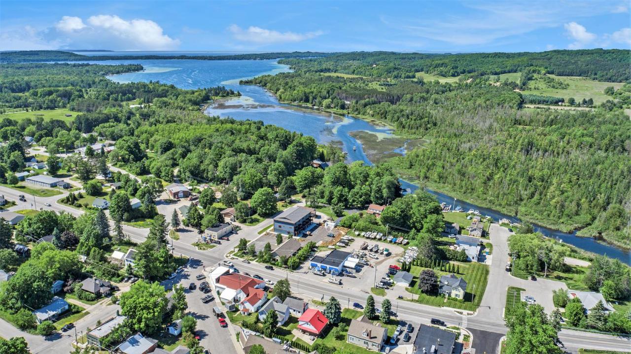 The Birches - Bed and Breakfast Lake Leelanau