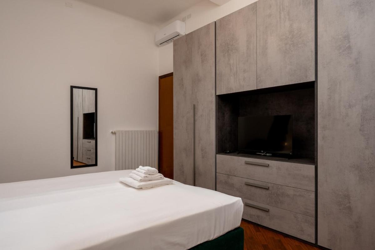 Ospedale Maggiore, Monti Boutique Apartment - B&B Bologna