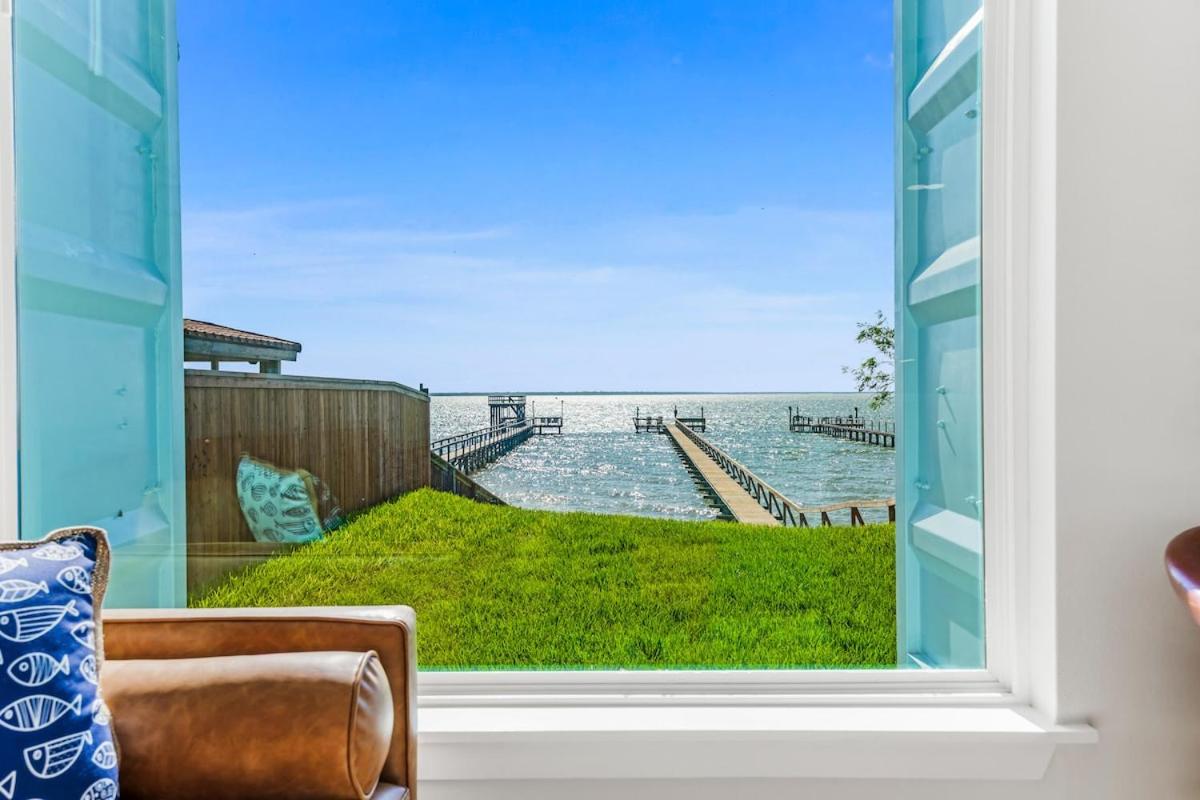 Castaways Retreat and Private Pier - Chambres d'hôtes Riviera