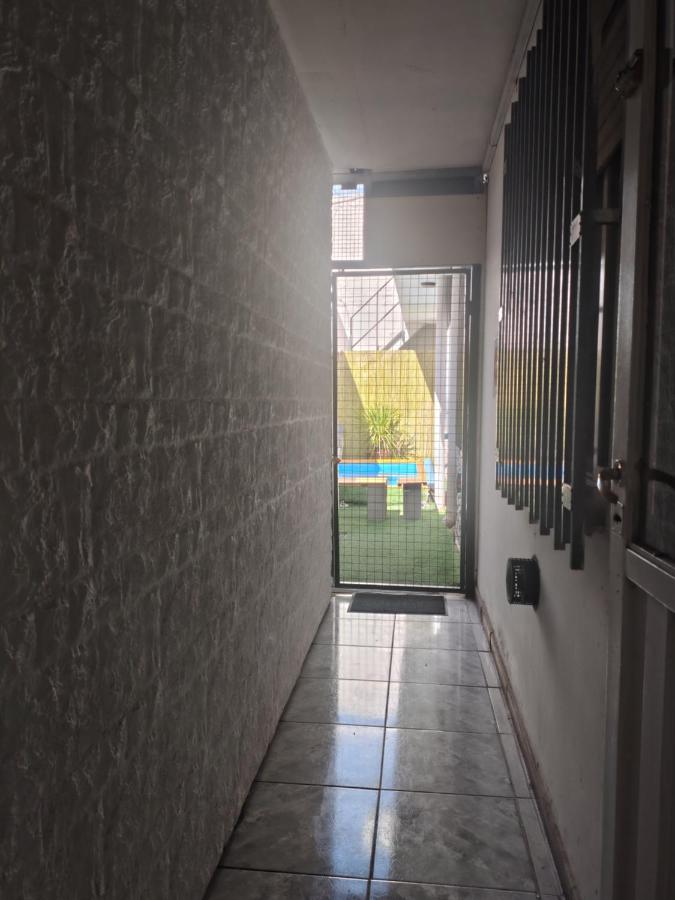 Casa con Piscina - 3 dormitorios, 2 baños - Entrada Autónoma - Wifi veloz - B&B Mendoza