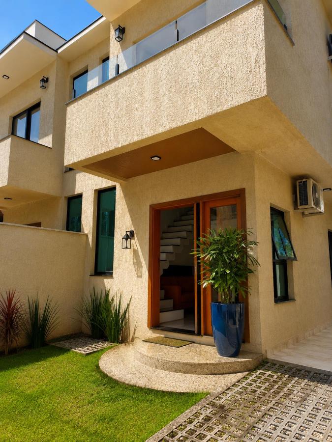Casa Esmeralda NOVA com piscina privativa em Mariscal, Bombinhas - B&B Bombinhas