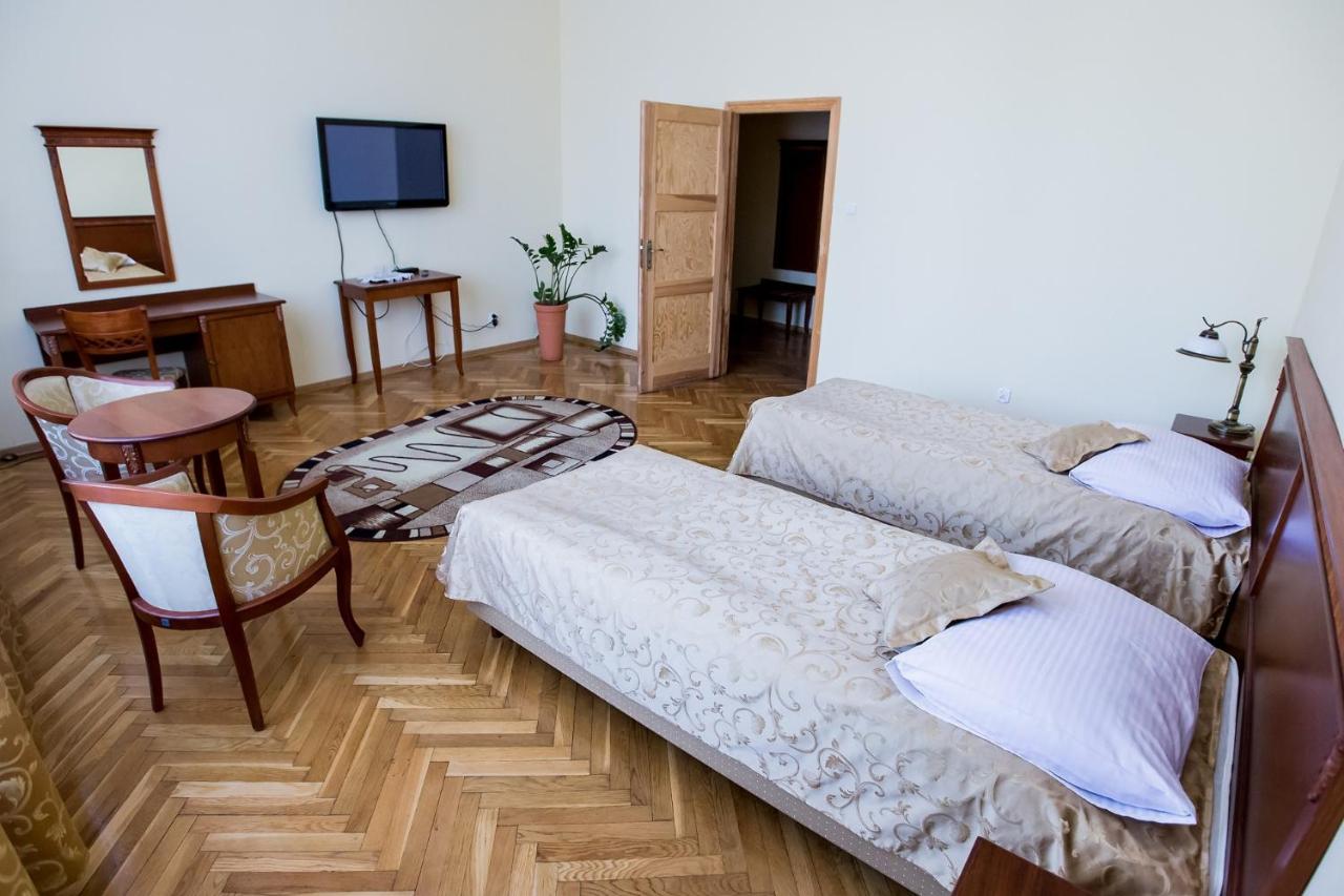 Chambre Double - Vue sur Jardin