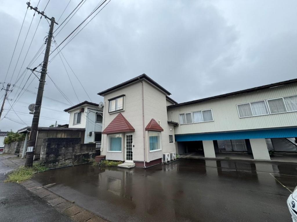 ジャパンディ戸建て一棟貸切宿鶴岡中心市街地 - B&B Tsuruoka