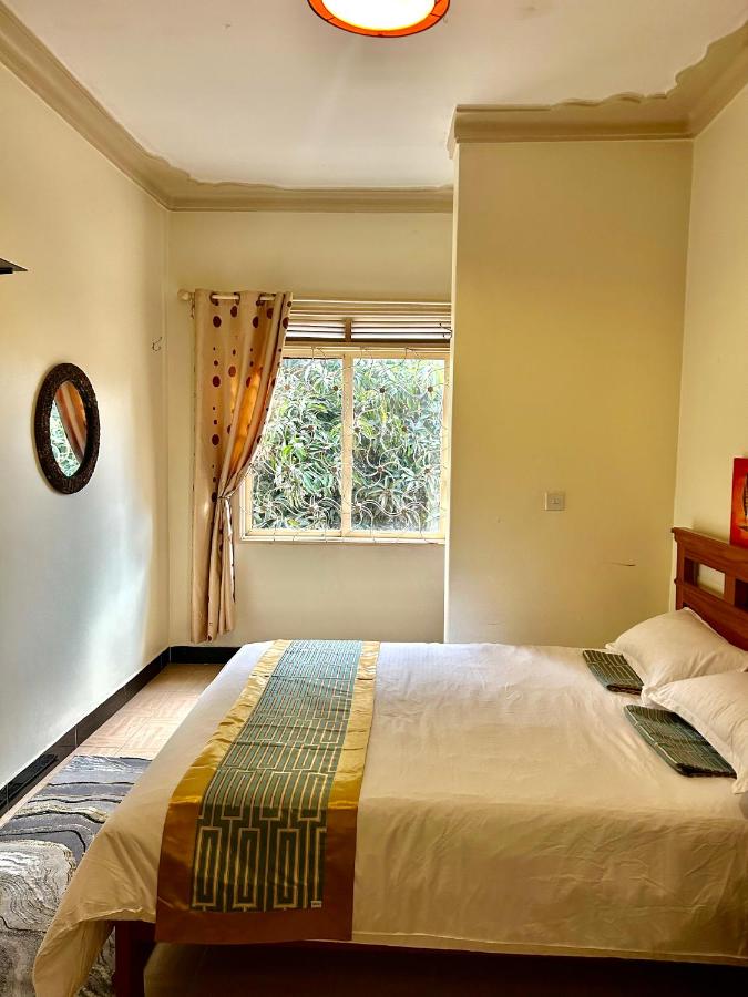 GJ Kisaasi Cozy Villa - Chambres d'hôtes Kampala