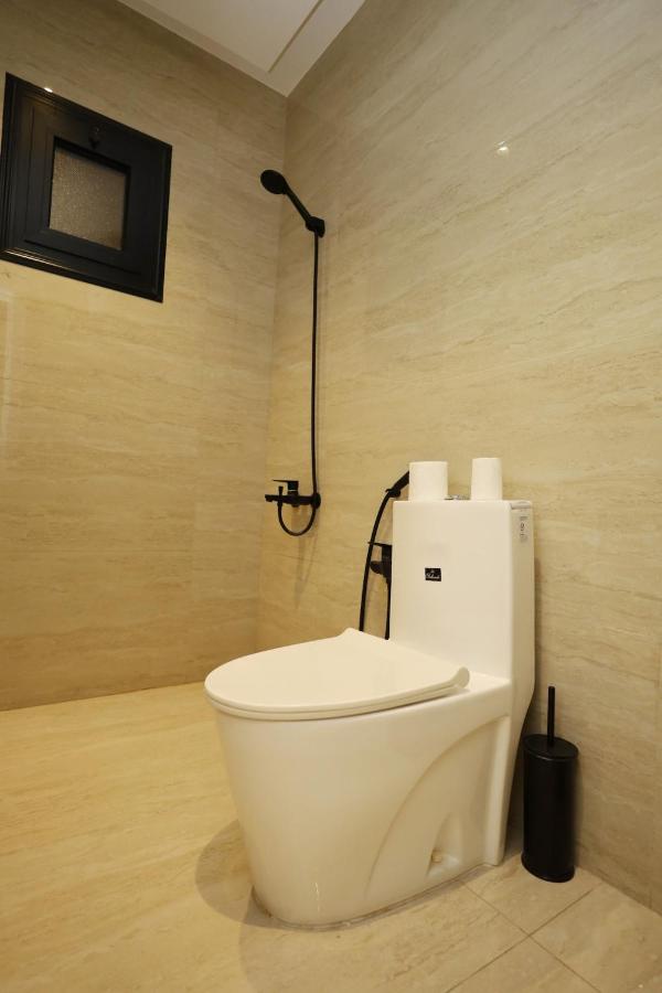 لمة العقيق غرفتان وصالة للعائلة 302 - B&B Riyadh