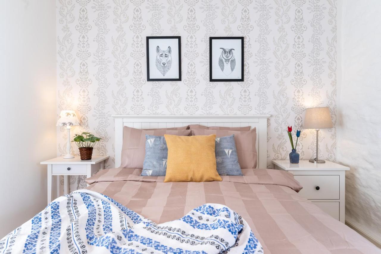 2-story Loft, Large terrace, Next to Old Town - Bed and Breakfast Tallinn