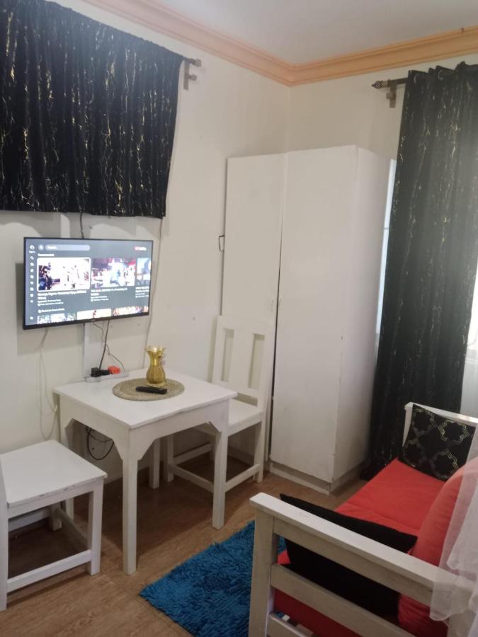 Studio with AC and Swimming pool in Mtwapa - Bed and Breakfast Mtwapa