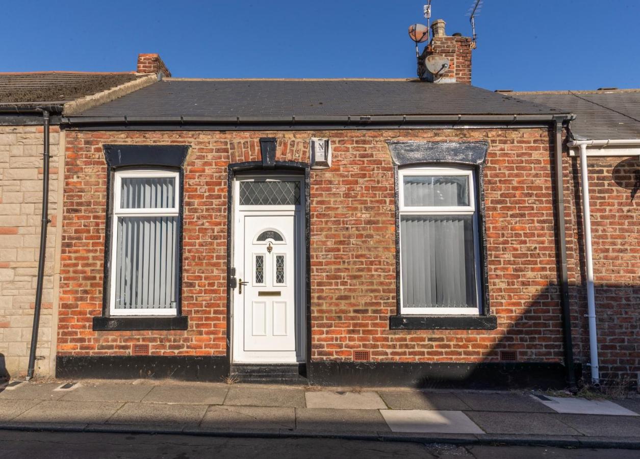3 Bed Contractor Stay Near Stadium of Light, Free Parking, Sunderland - B&B Southwick
