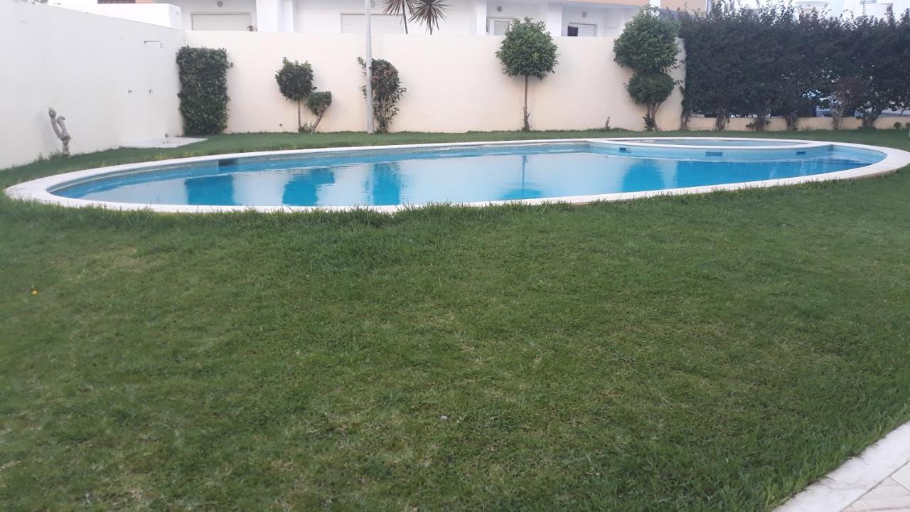 Apartamento - Condomínio privado - Piscina e Garagem - B&B Armação de Pêra