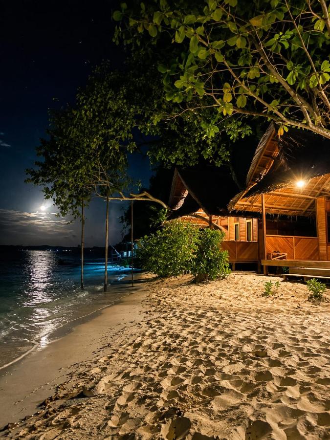 Batanta Paradise Homestay - B&B Fuimau