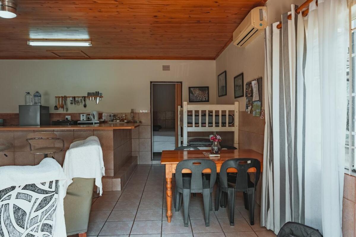 Little Bush Baby Cottage - B&B Saint Lucia