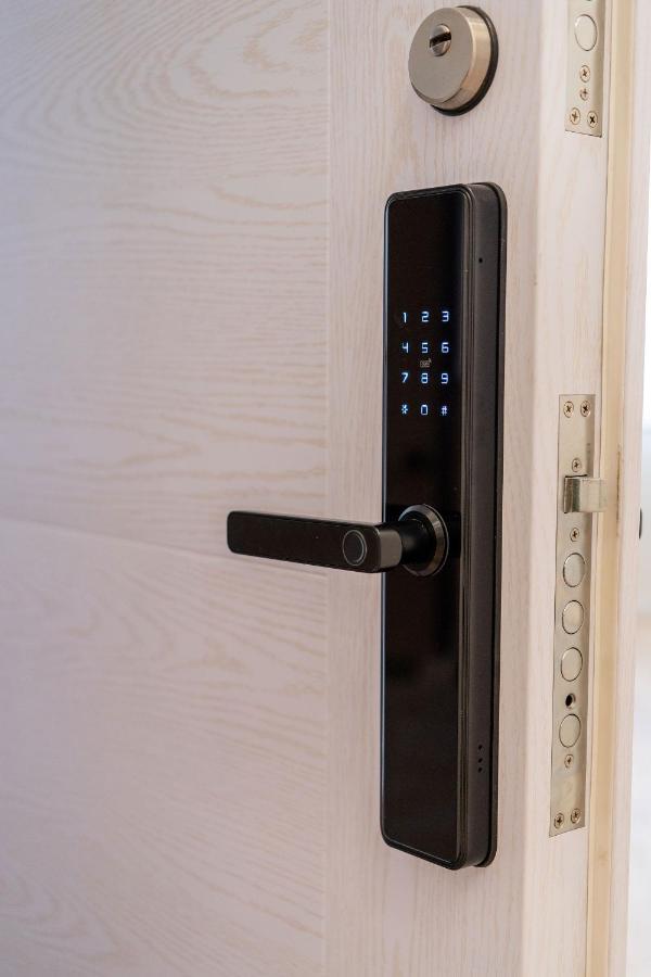 Apartmoments Jazero - 2 Bedrooms, Free Parking - Ferienwohnung Krásna nad Hornádom