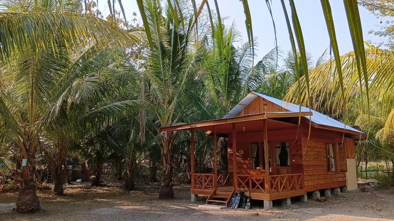 Green Pearl Paradise by Harry & Mimin - B&B Biluhu