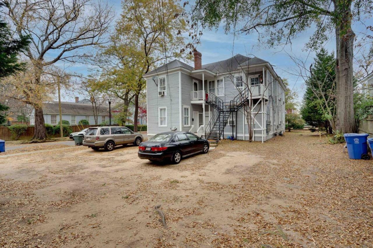 Cozy 1 Bed Historic Elmwood Park-Centennial House - Bed and Breakfast Columbia