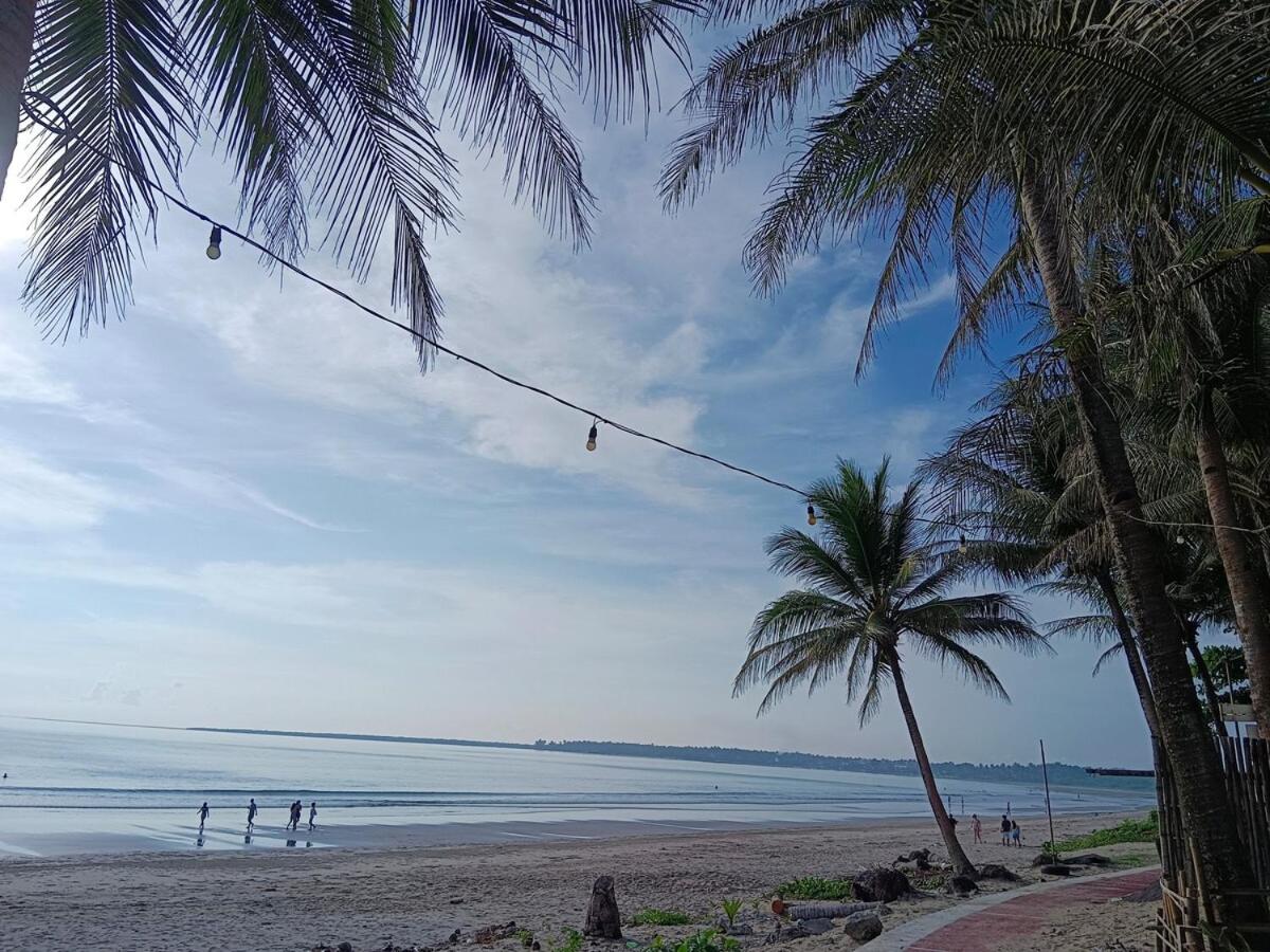 F&F Beachside Kubo Hub - Cozy Modern Kubo near Beach Surf Hub & Tourism Hub - B&B Gubat