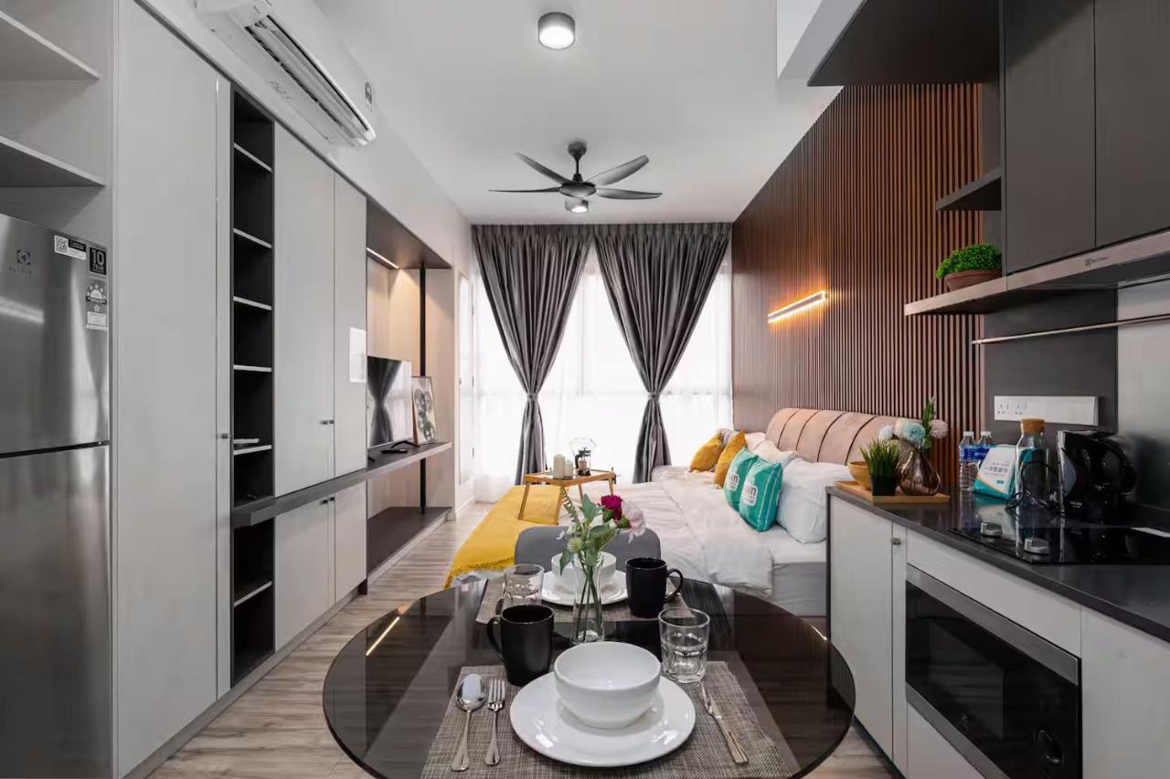 Infinity SkyPool KL Suite - Midvalley Millerz Square - Ferienwohnung Kuala Lumpur