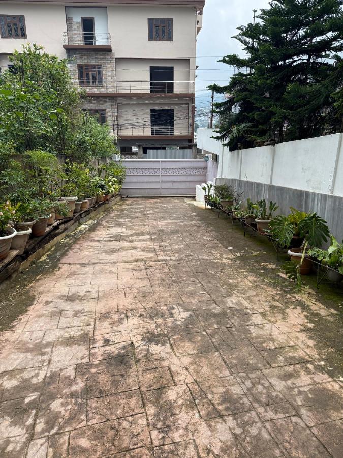 Ziakur Villa Heritage Homestay - Bed and Breakfast Shillong