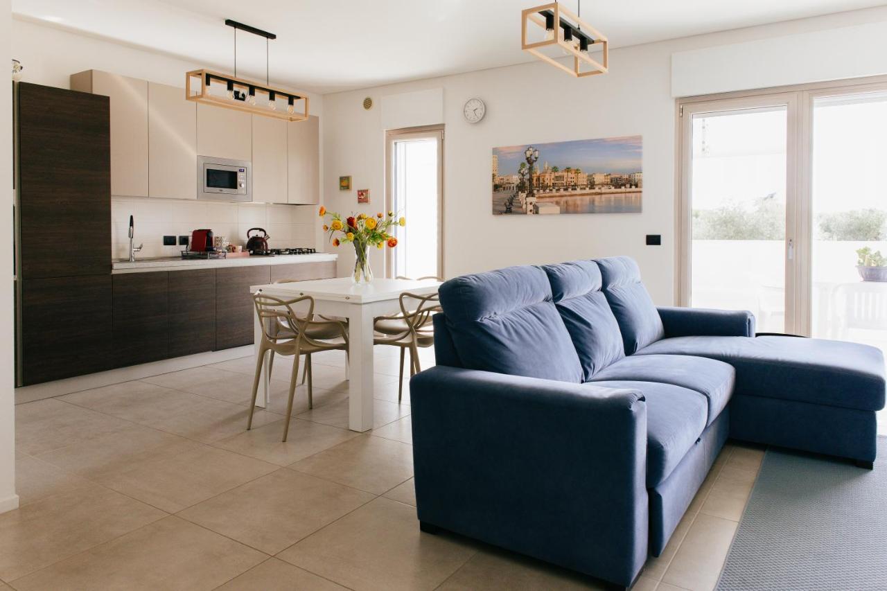 Brezza di Bari, Terrace & Free Parking, family and group apartment by Leviora Collection - B&B Bari