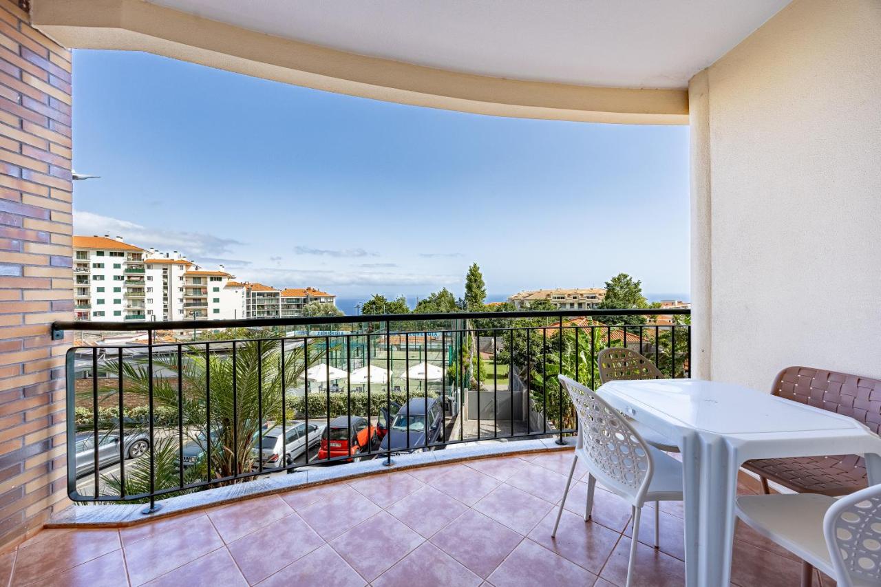 Golden Retreat Apartment by YOUR KEY MADEIRA - B&B Caniço