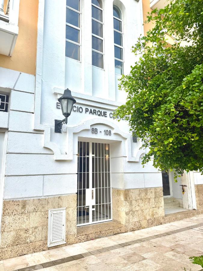 by Calamari Homes - Parque Centenario casa 206 walled city - Chambres d'hôtes Carthagène