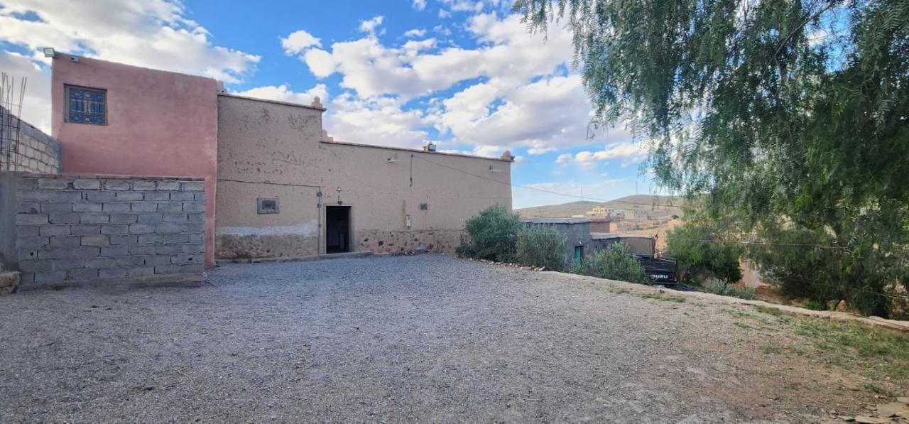 Gîte Tagdilt Saghro Mountains - Ferienwohnung Tagdilt