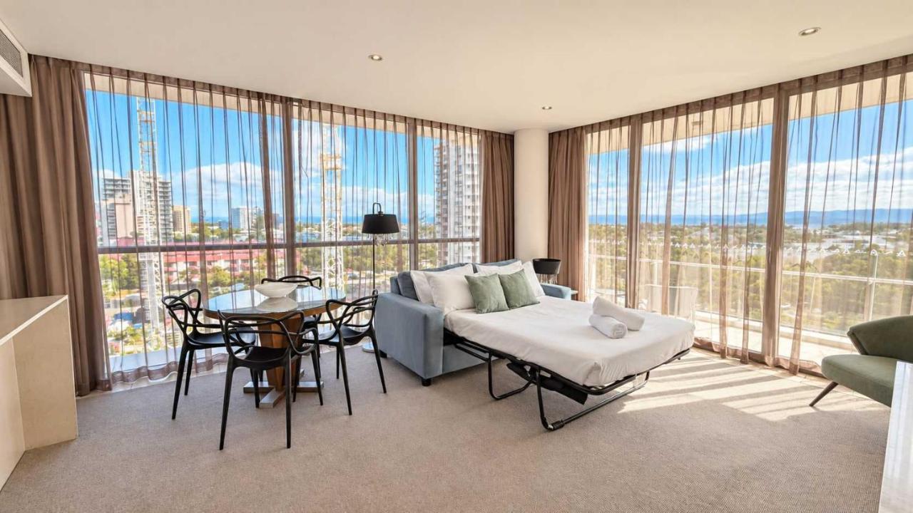 Surfers 1BR Escape 3 Mins to Sand - Ferienwohnung Gold Coast