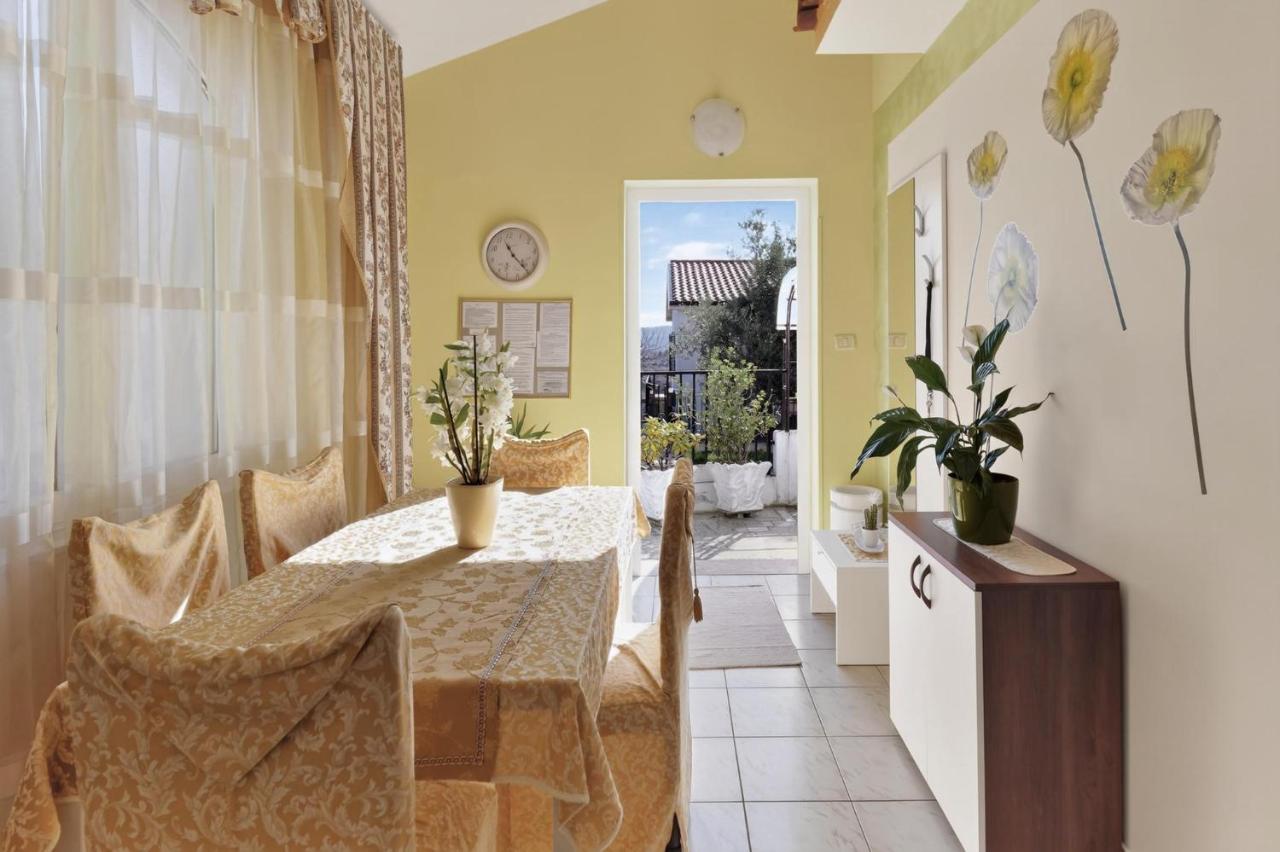 Holiday Home Nevena by Rent Istria - B&B Buie