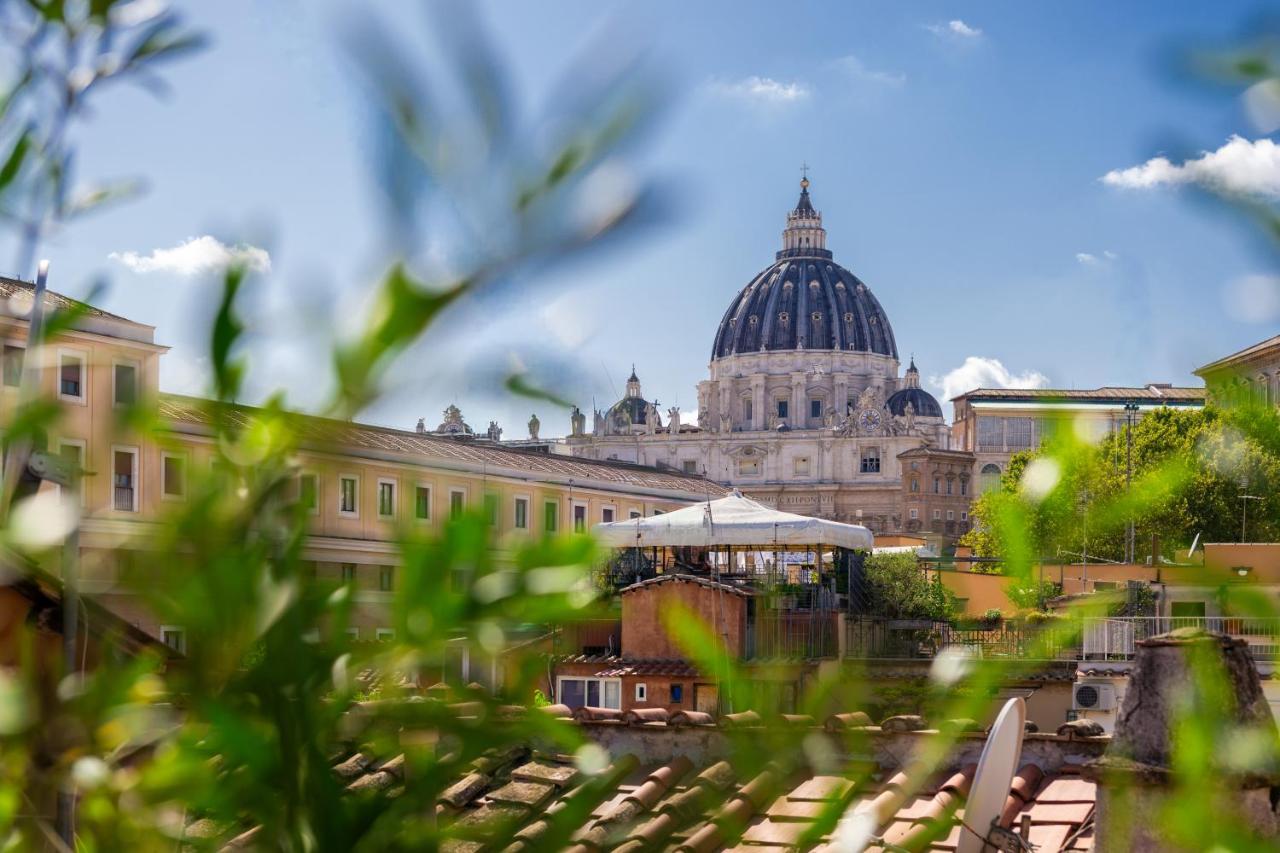 Piacentino Homes San Pietro apartment - B&B Roma