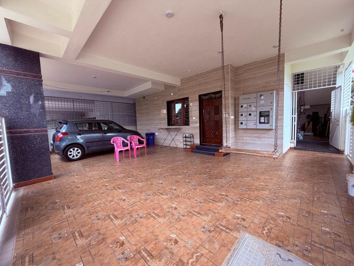 Nisarga House Studio 2F - Ferienwohnung Bengaluru