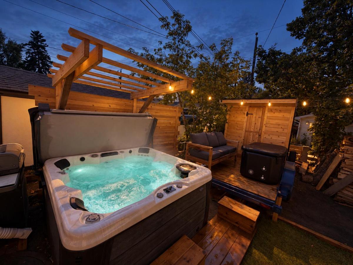 Sip and Soak, hotel-style room - Ferienwohnung Calgary