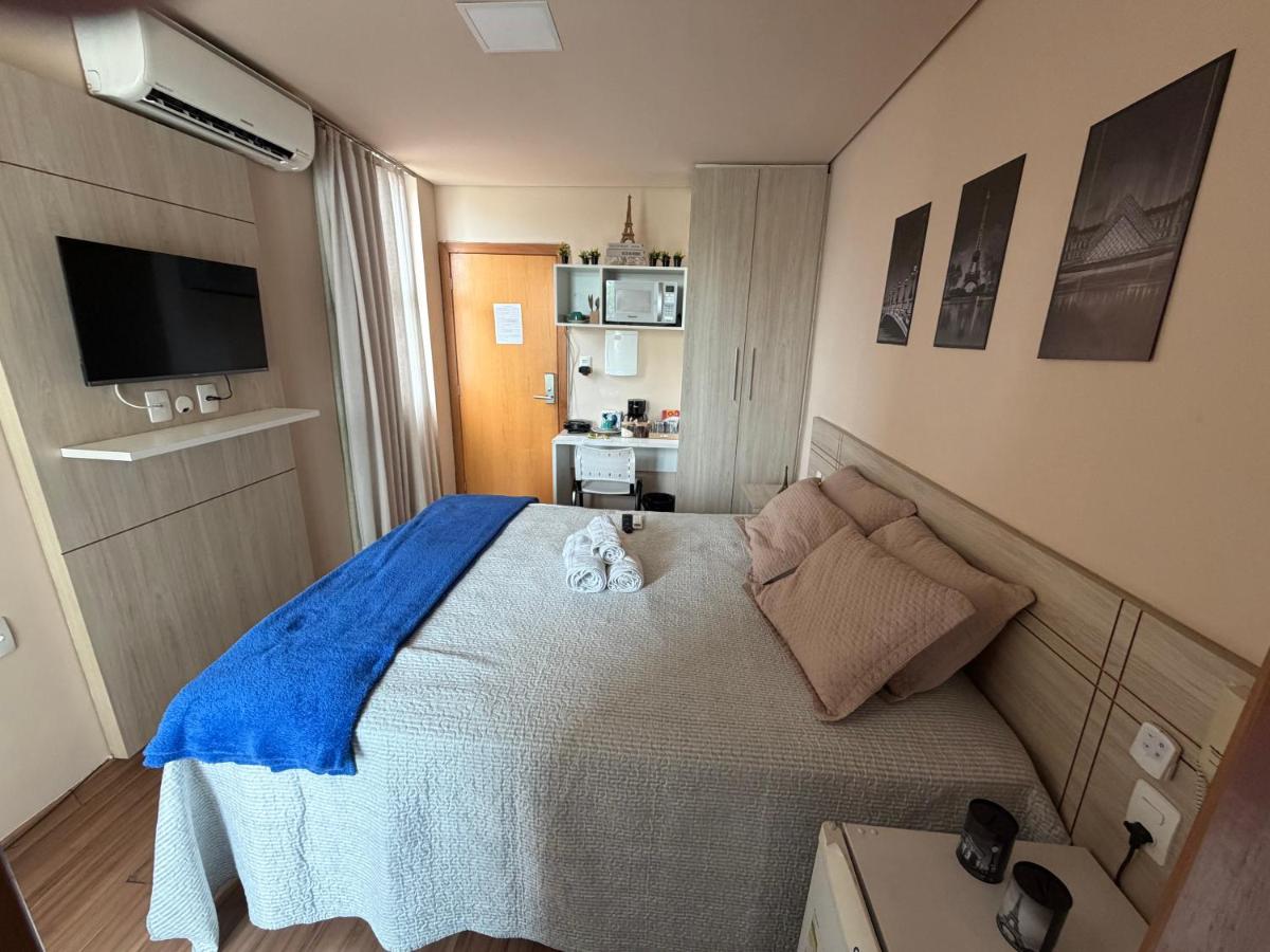 Edificio Paris 108 com Varanda Exclusiva - B&B Lagoa Santa