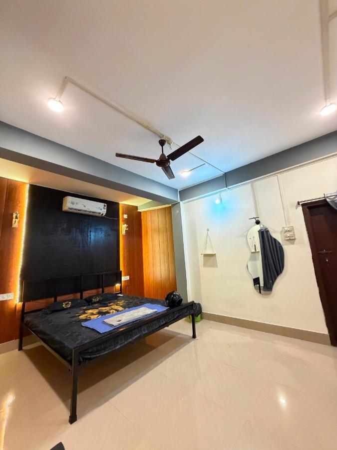 Triple Room with Shared Bathroom