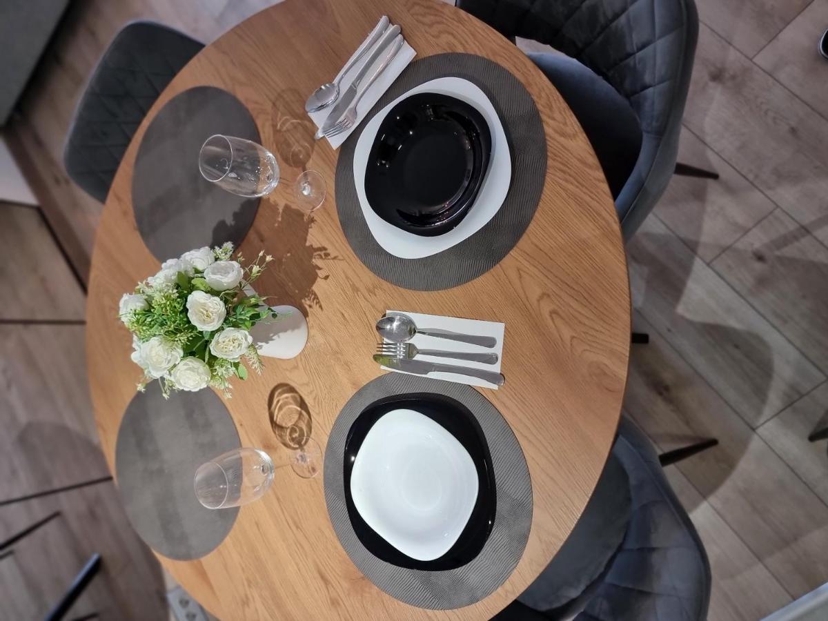 Vestiq Adora Park - B&B Arad