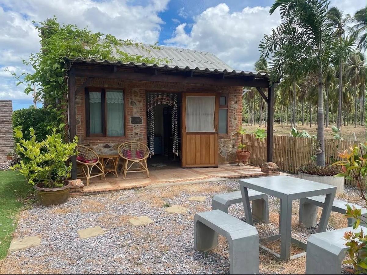 Driftwood and Jolie cottages - B&B Sam Roi Yot