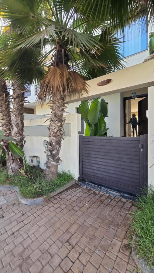 Ocean View Villa Casablanca - Rooftop & Private Pool - HomeCity Signature - B&B Casablanca