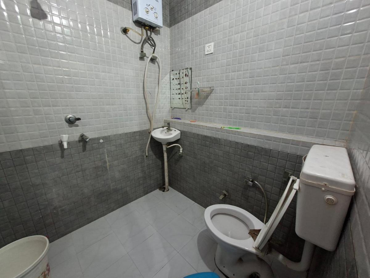 Sita Ram gest house - B&B Rādhākund