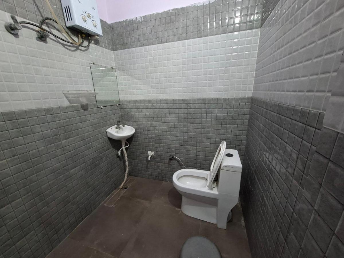 Sita Ram gest house - B&B Rādhākund