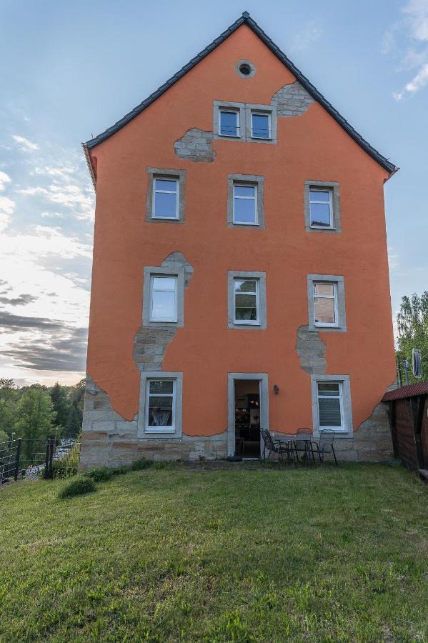 Ferienhaus "Alte Schule" Reinhardtsdorf - B&B Reinhardtsdorf