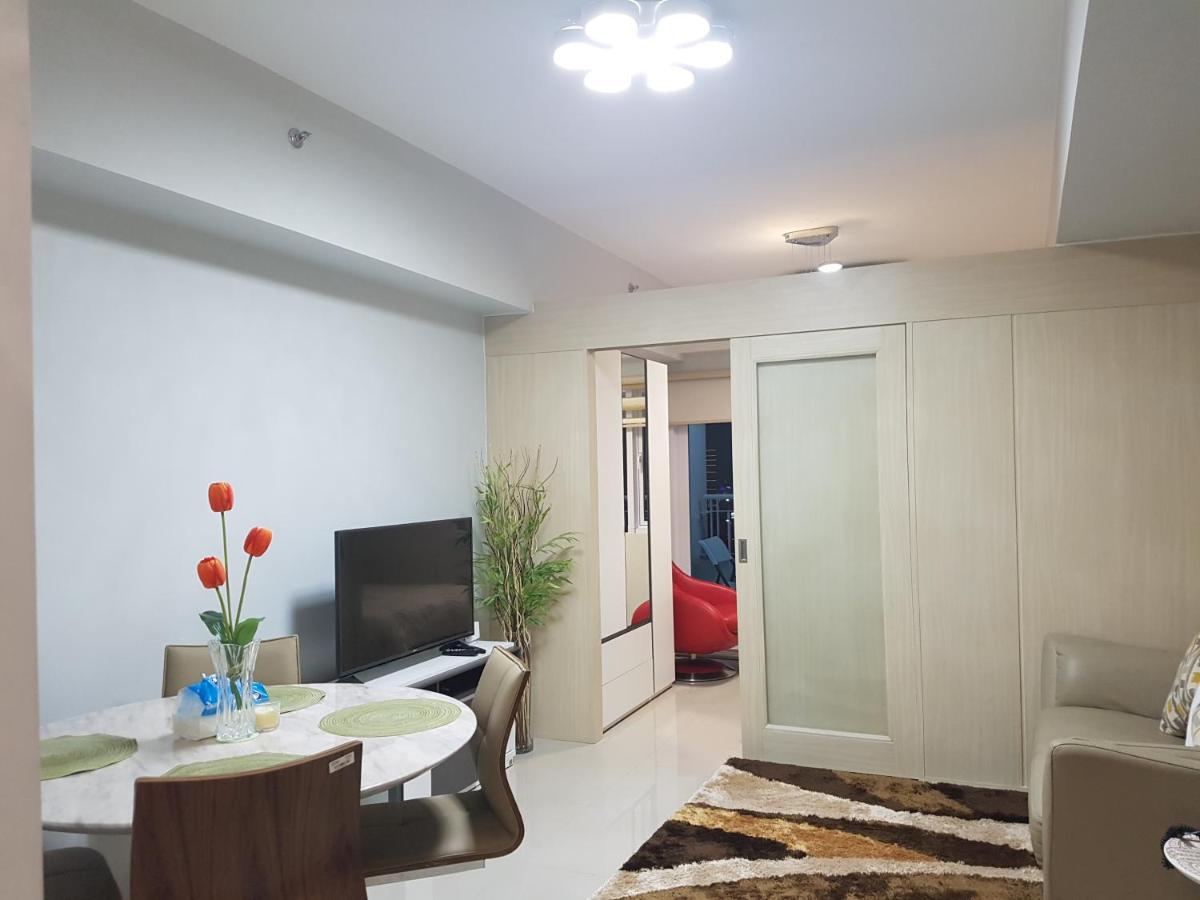 Deluxe Apartment with Balcony