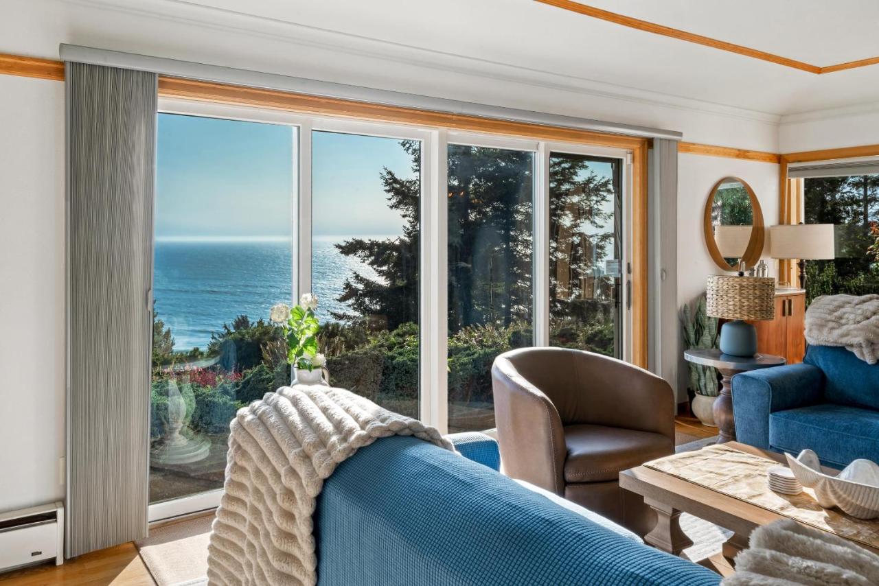 Maison De La Lune - B&B Manzanita