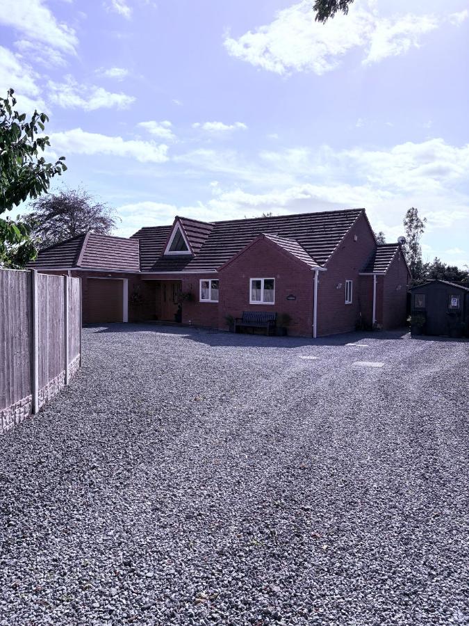 Falconwood - B&B Ifton Heath