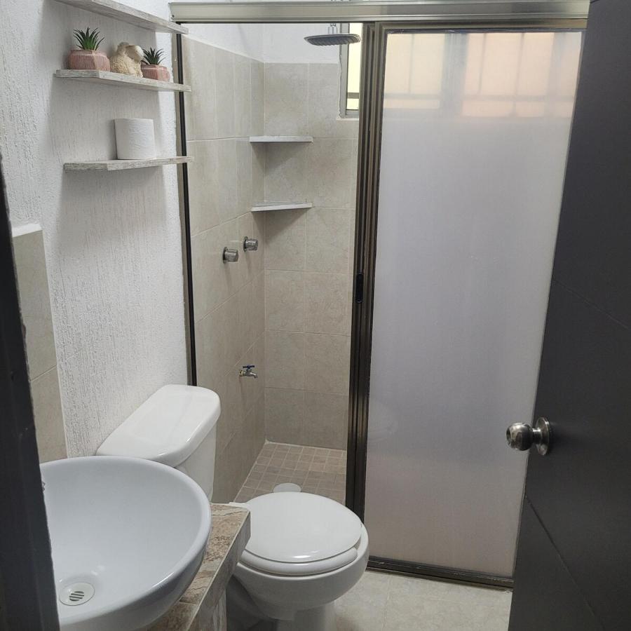 Kike's casa con piscina - B&B Mérida