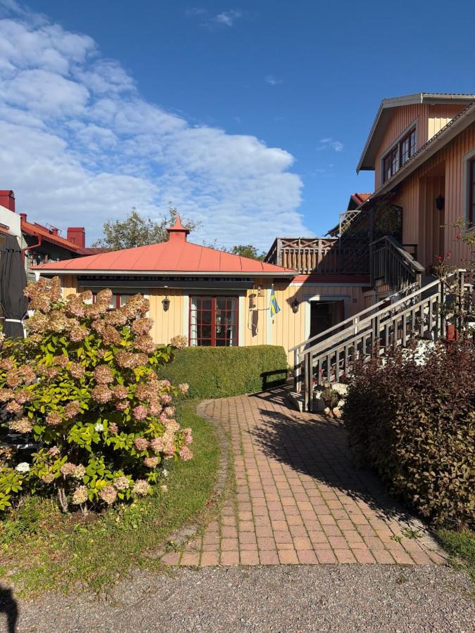 Fräsch lägenhet mitt i Trosa. - B&B Trosa