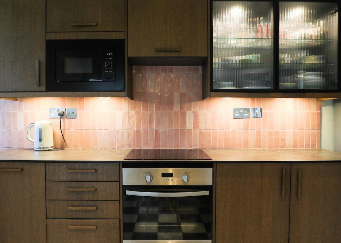 Beautiful & Spacious 4 Bedroom Central Home - B&B Brighton