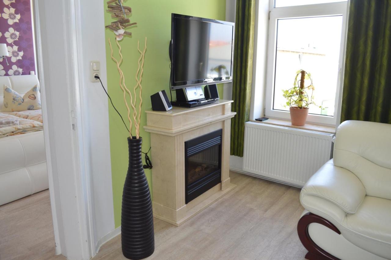 Two-Bedroom Apartment 6 - Darss